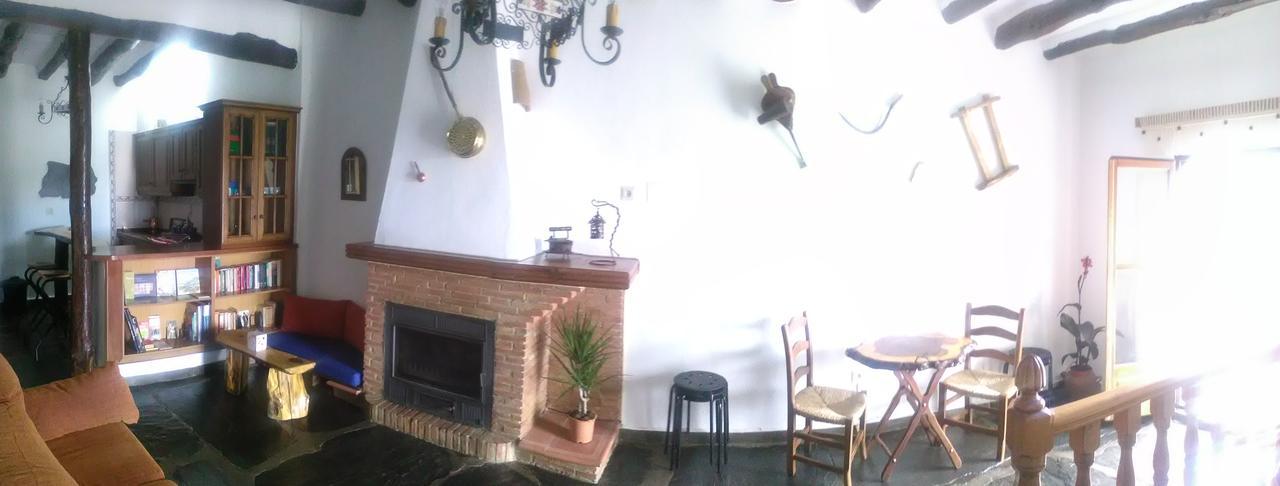 Bed and Breakfast Refugio Alpujarra Alta Trevélez Exterior foto